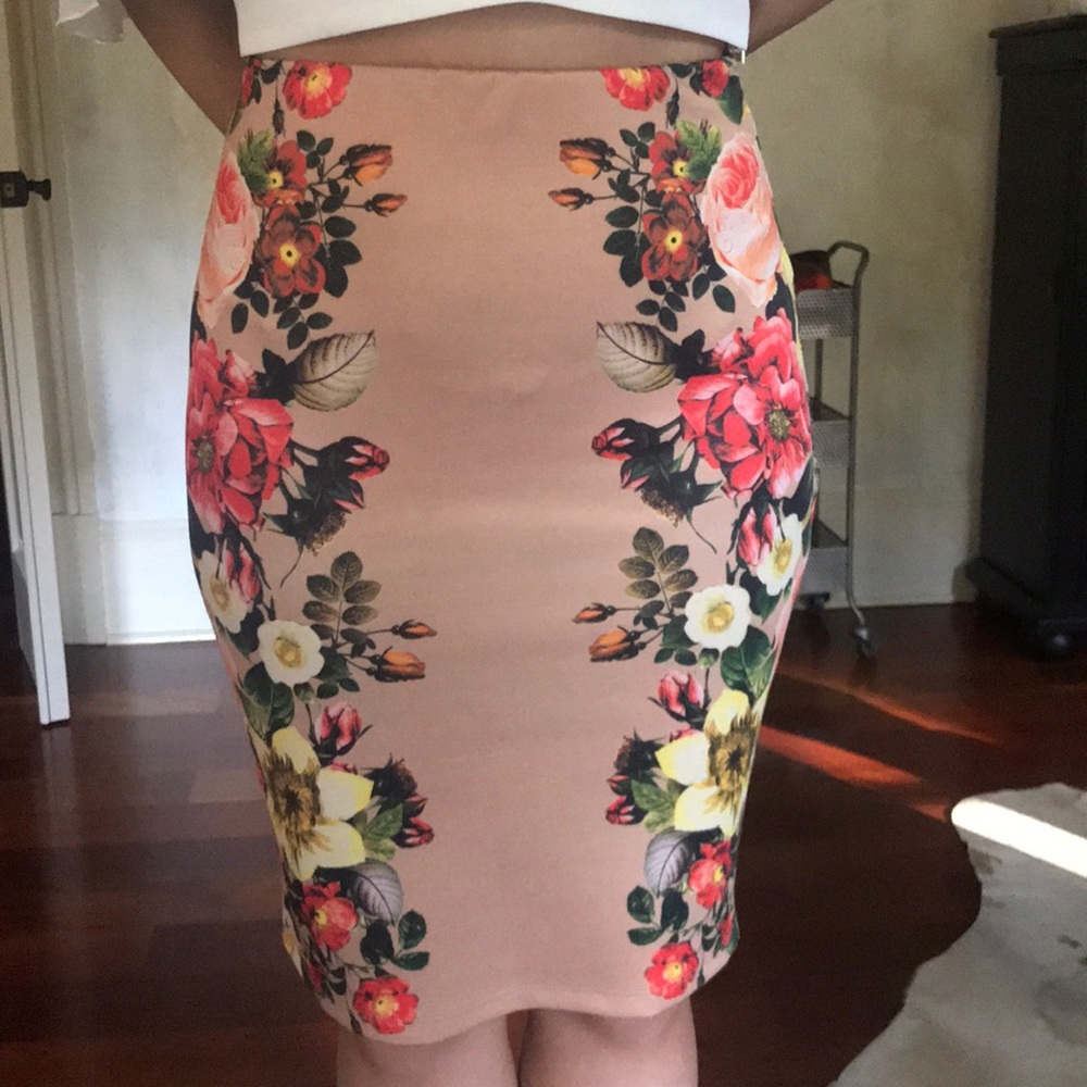 Forever 21 mini skirt